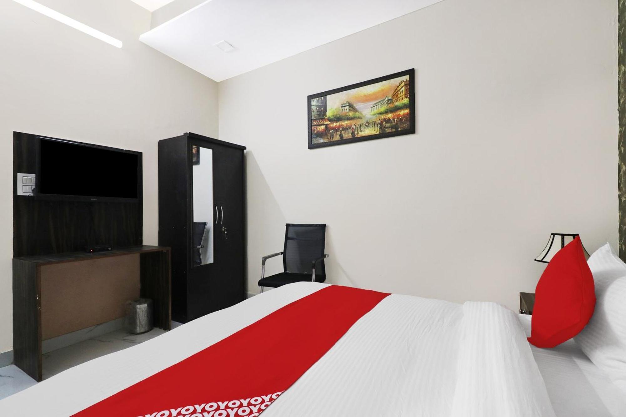 Hotel O Sangeet Faridabad Buitenkant foto