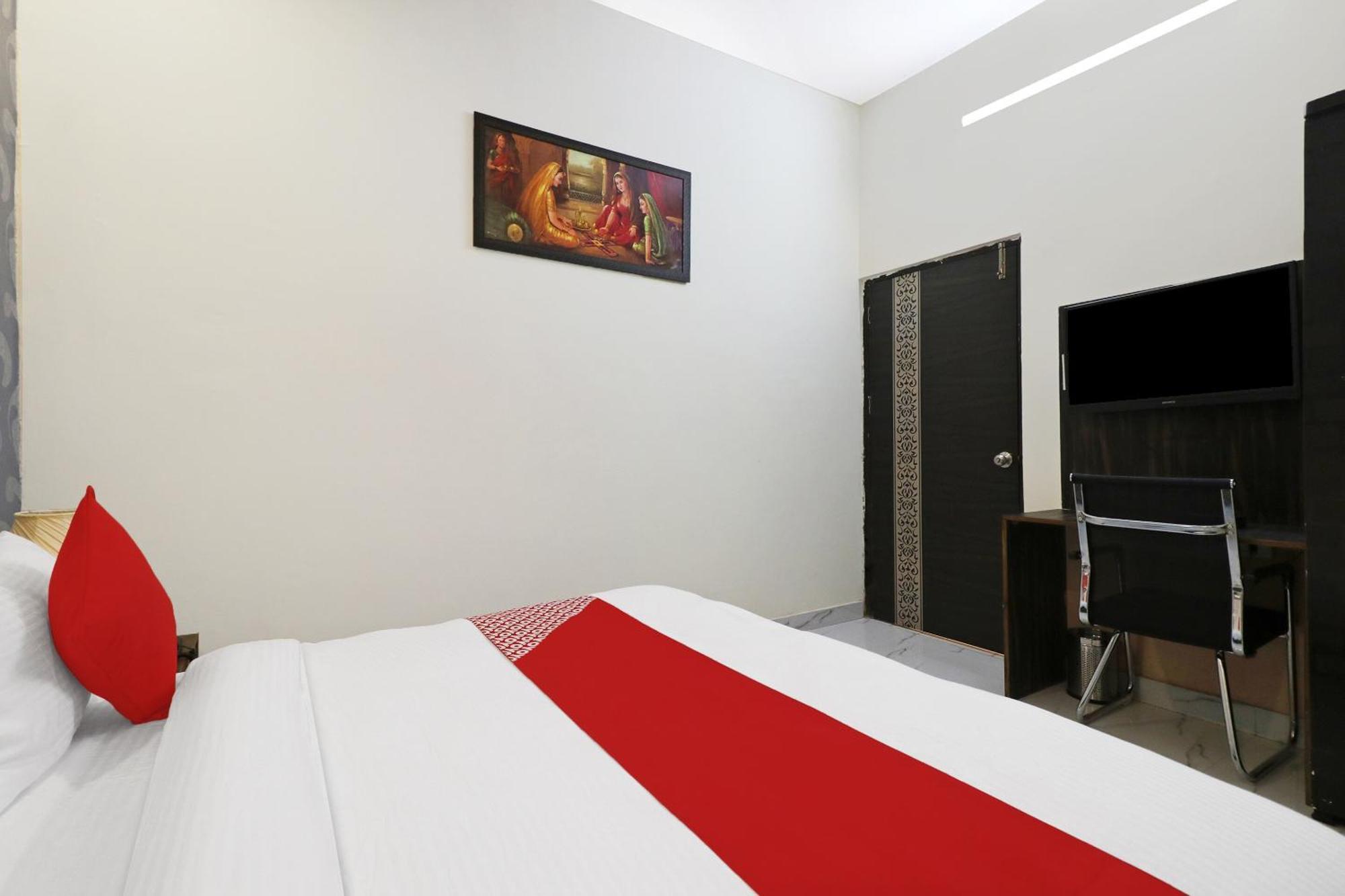 Hotel O Sangeet Faridabad Buitenkant foto