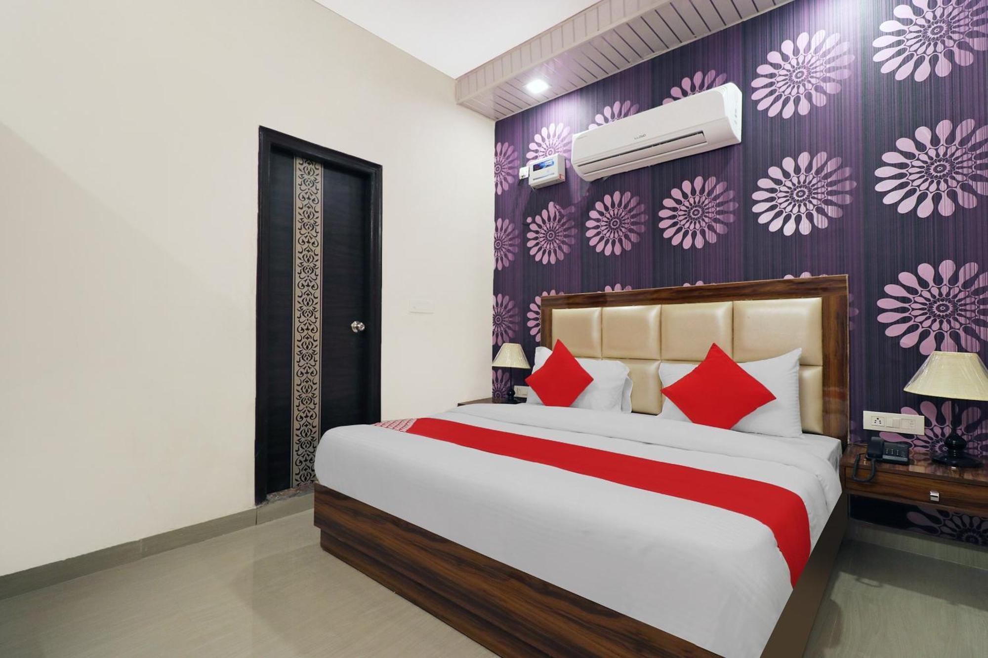 Hotel O Sangeet Faridabad Buitenkant foto