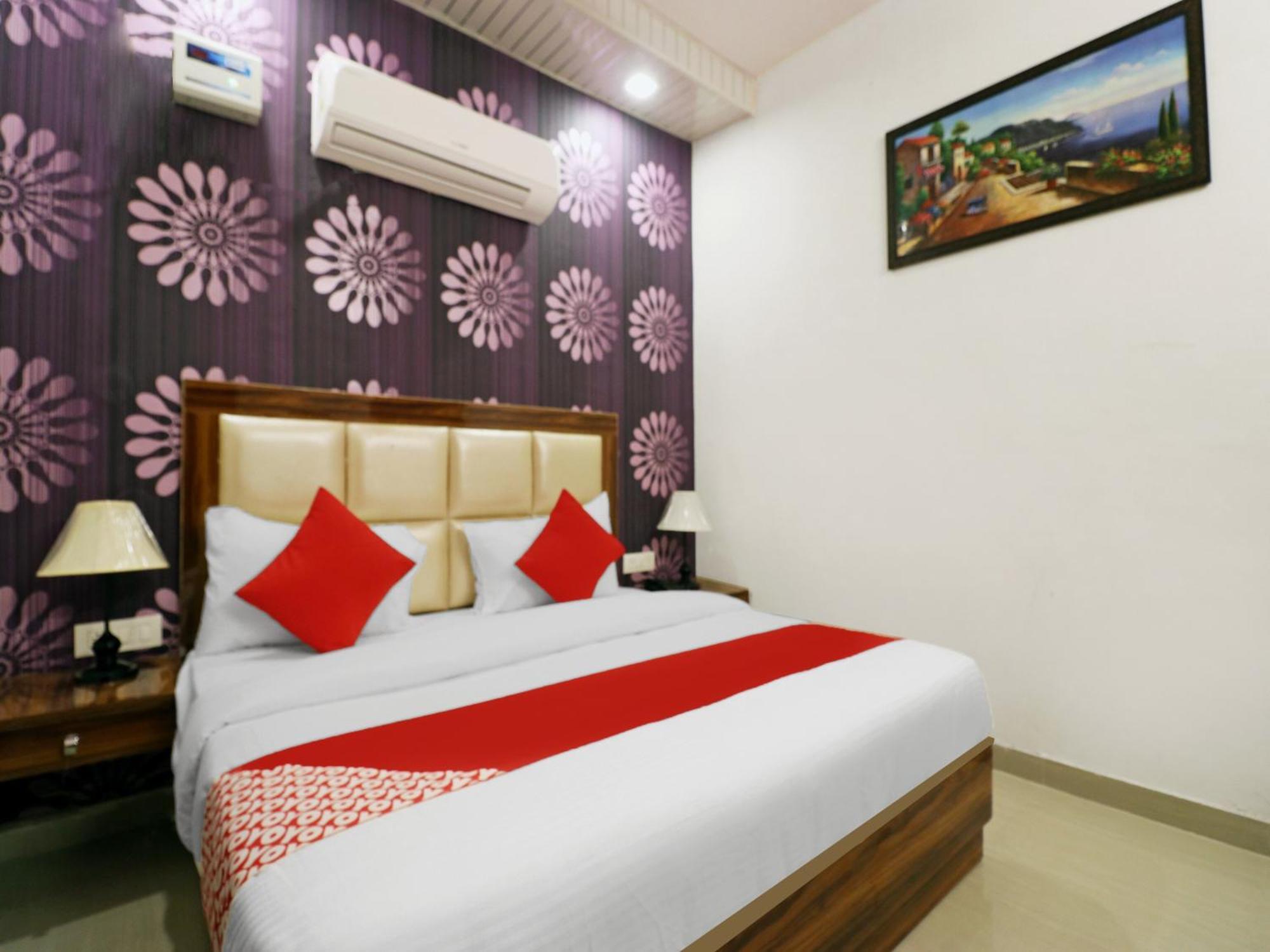 Hotel O Sangeet Faridabad Buitenkant foto